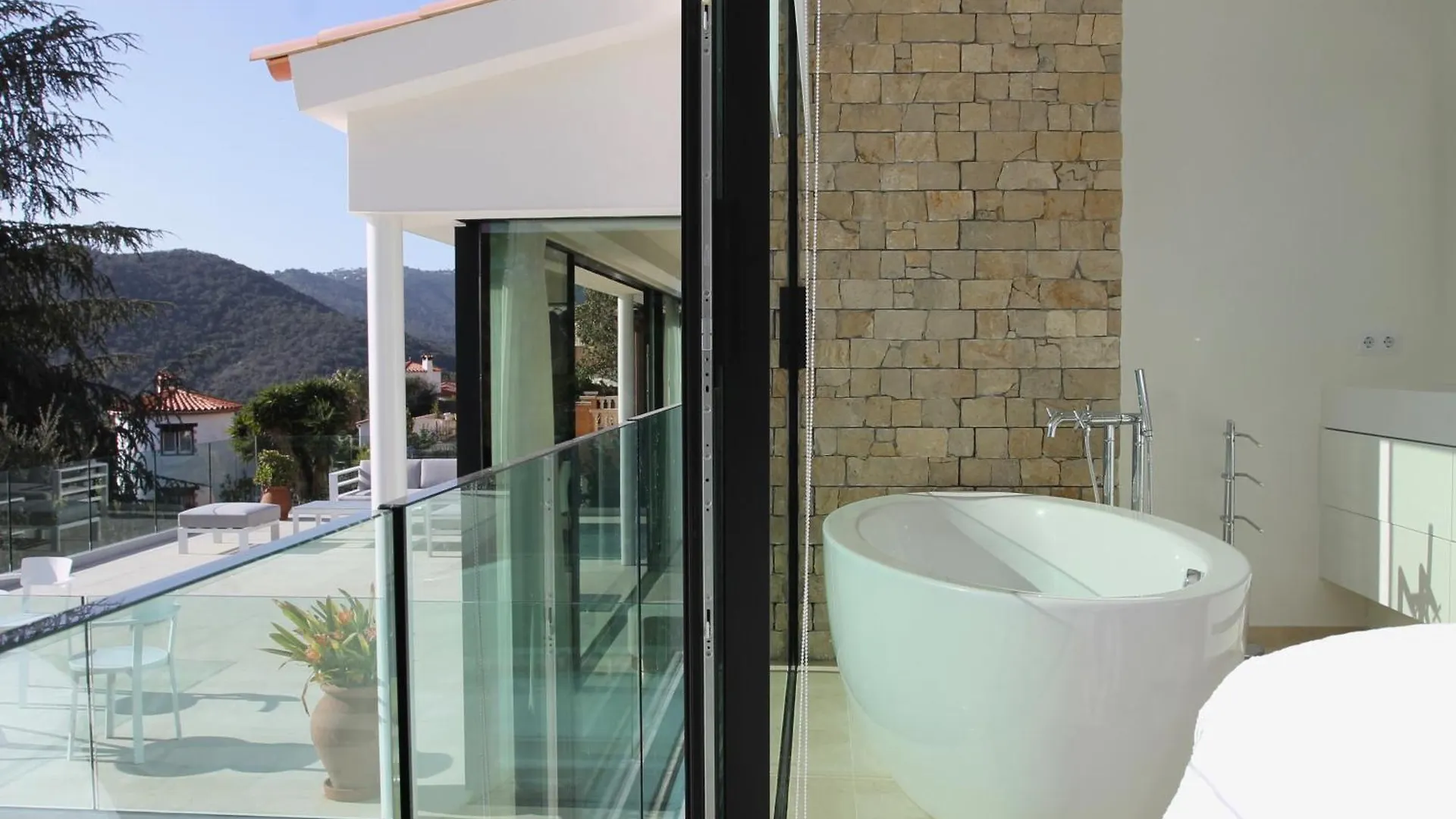 Villa La Dolca By Rent Costa Brava カロンジェ